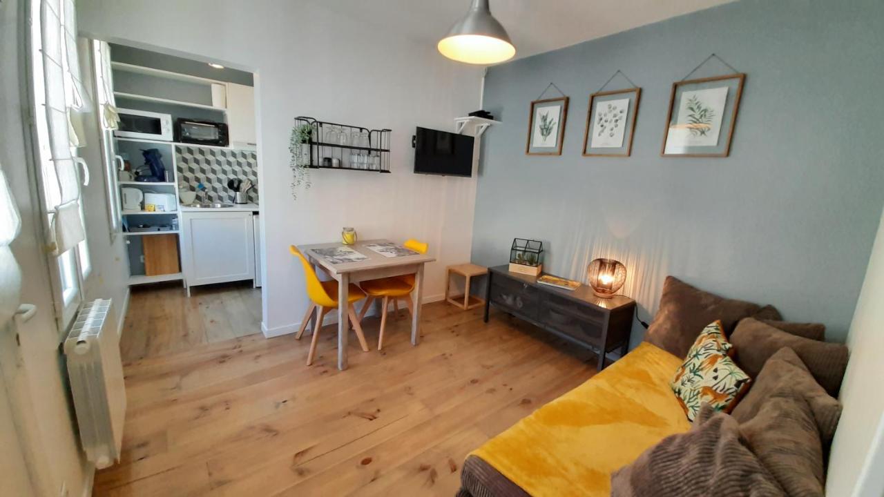 Les Appartements Du 104 생장드몽 외부 사진