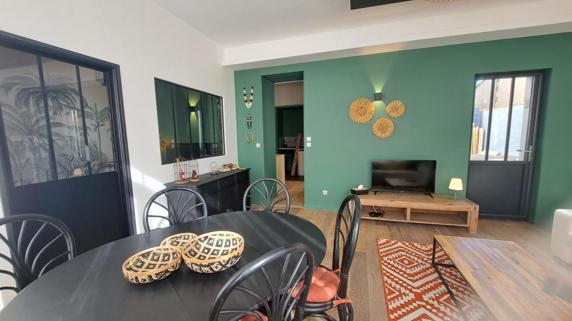 Les Appartements Du 104 생장드몽 외부 사진